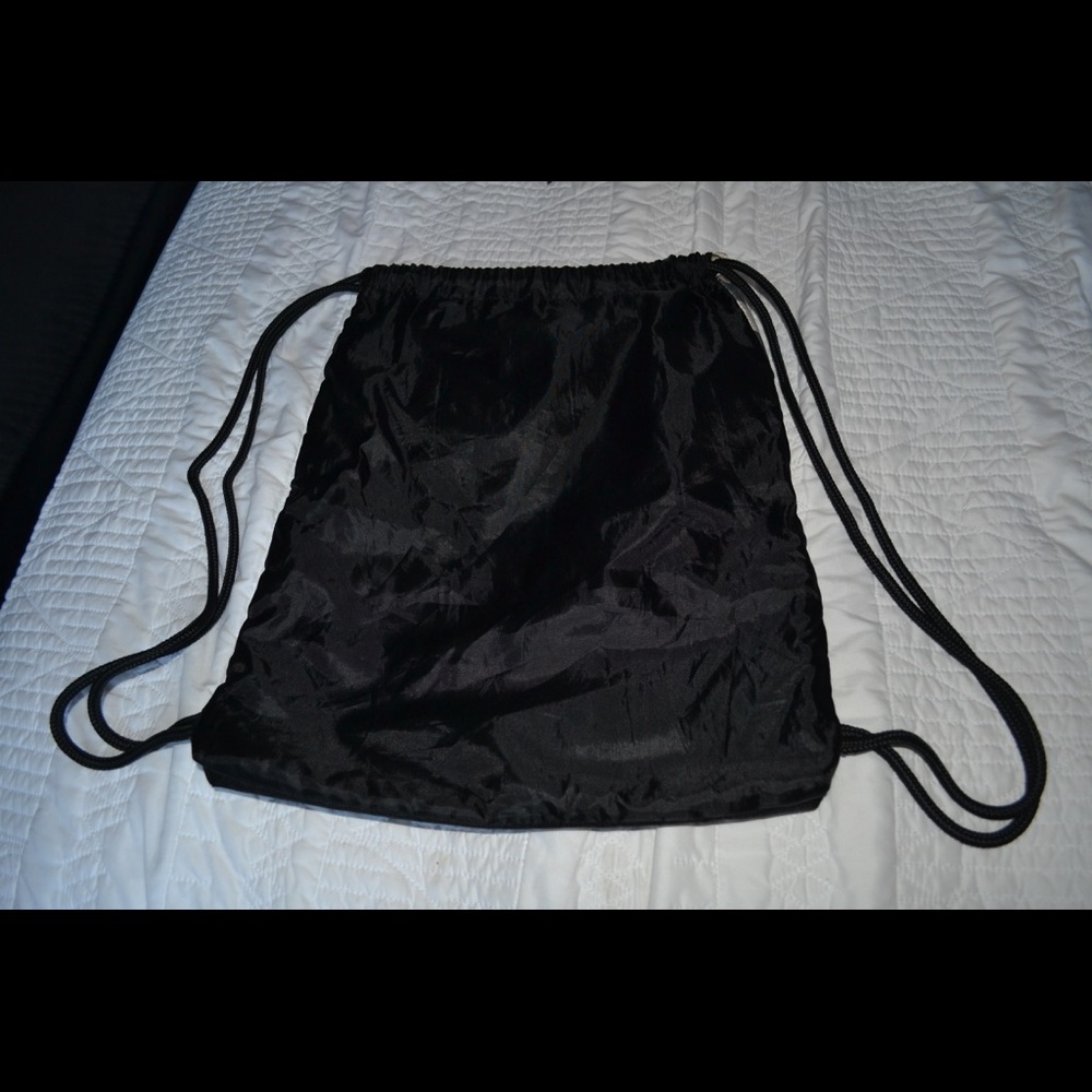 runetz drawstring bag - Picture 3 of 4