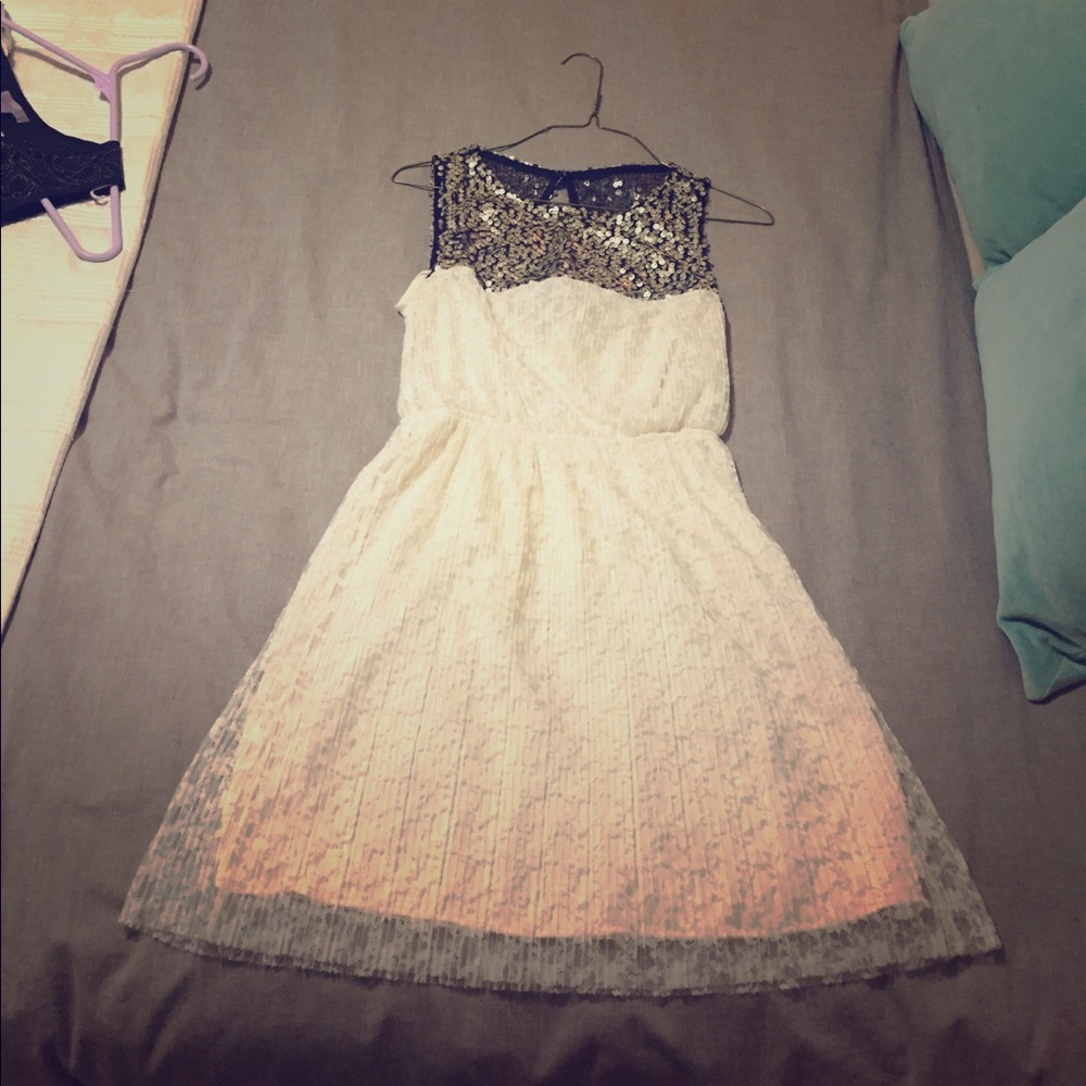 Sparkly dress! Perfect for New Years!