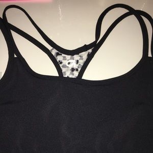 Black sports bra