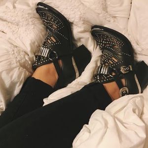 Jeffrey Campbell Calhoun booties