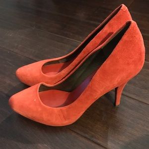 Red Banana Republic Mad Men Heel