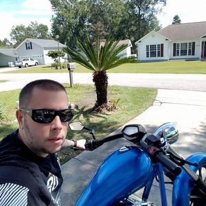 Meet your Posher, Chris