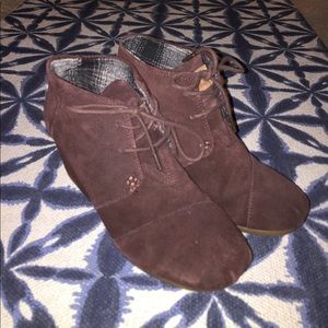 Toms Brown Booties