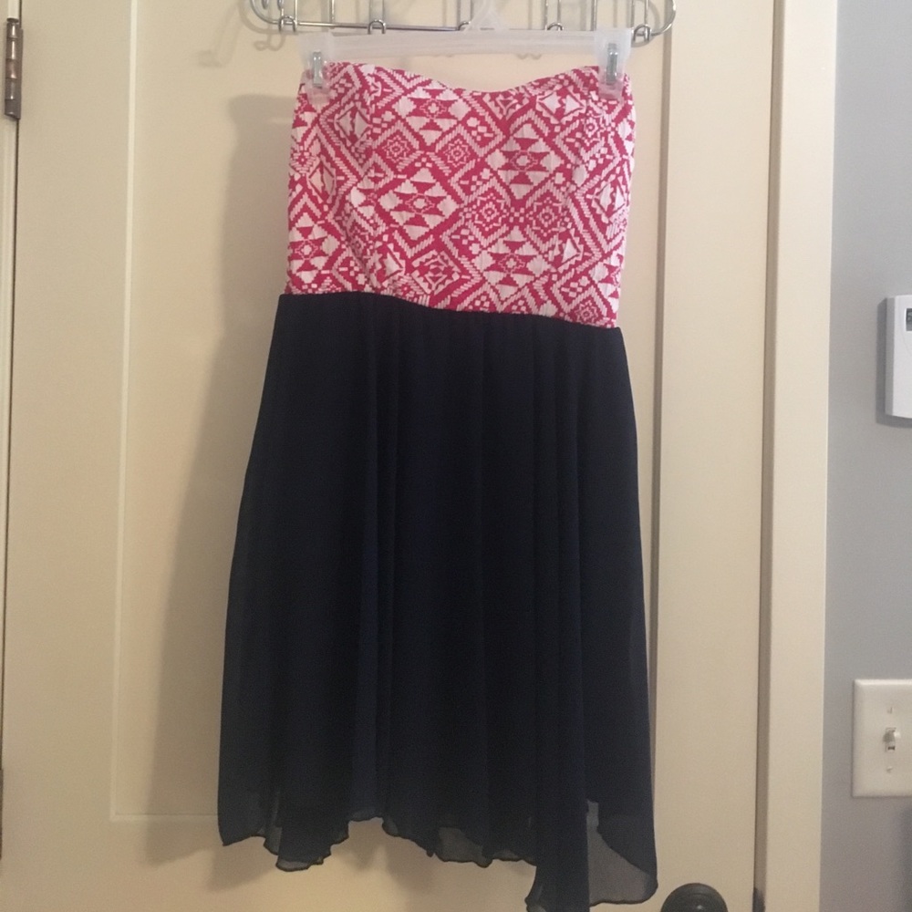Style Rack medium strapless pink and blue dress