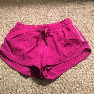 Magenta Lululemon Hotty Hot short