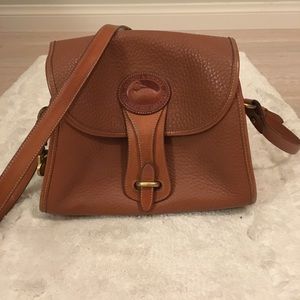 ✨💥Vintage Brown/tan Dooney&Bourke cross body bag.