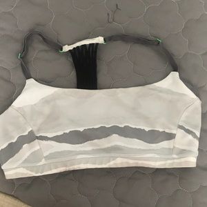 Lulu sports bra