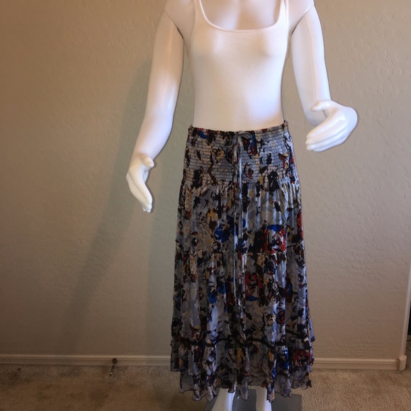 **LAST ONE** Floral Print Skirt/Dress - Picture 2 of 5