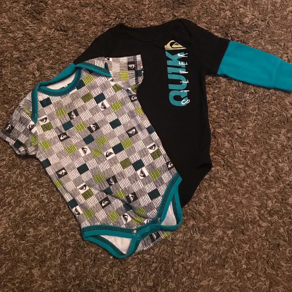 Quiksilver onesie set