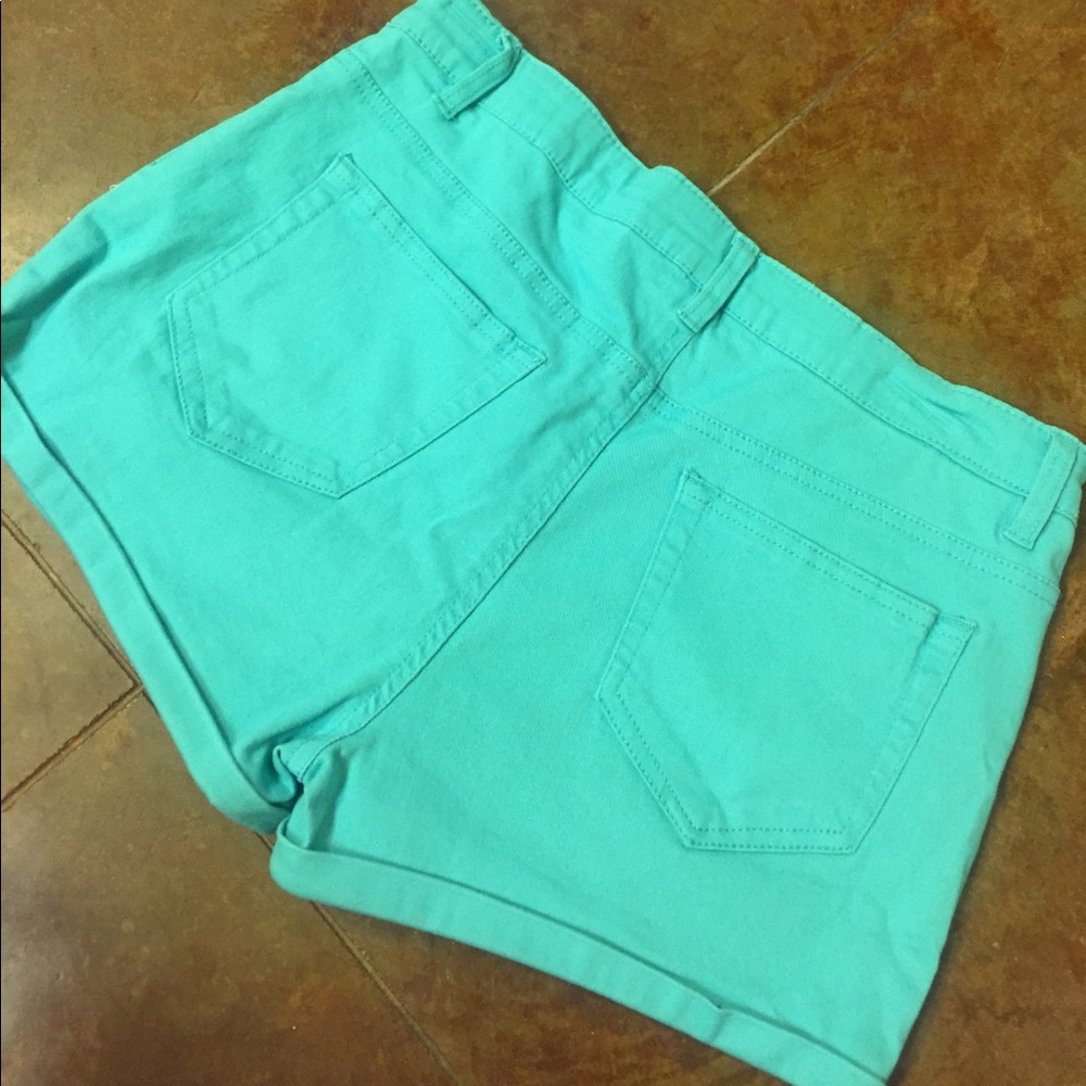Shorts - Picture 2 of 2