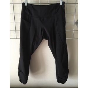 Lululemon Cropped Yoga Leggings
