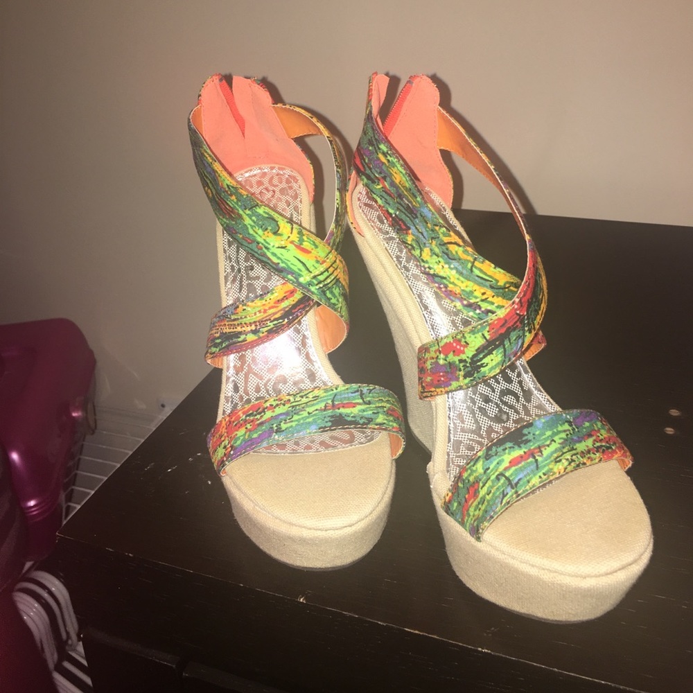 Multicolor strappy heels