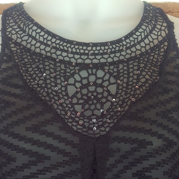 Chloe K size small black sheer style tank top - Picture 2 of 4