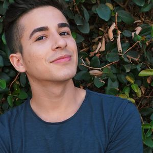 Meet your Posher, Daniel