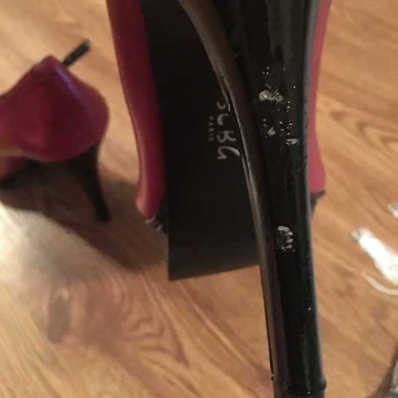 BCBG cherry red heels! - Picture 2 of 5