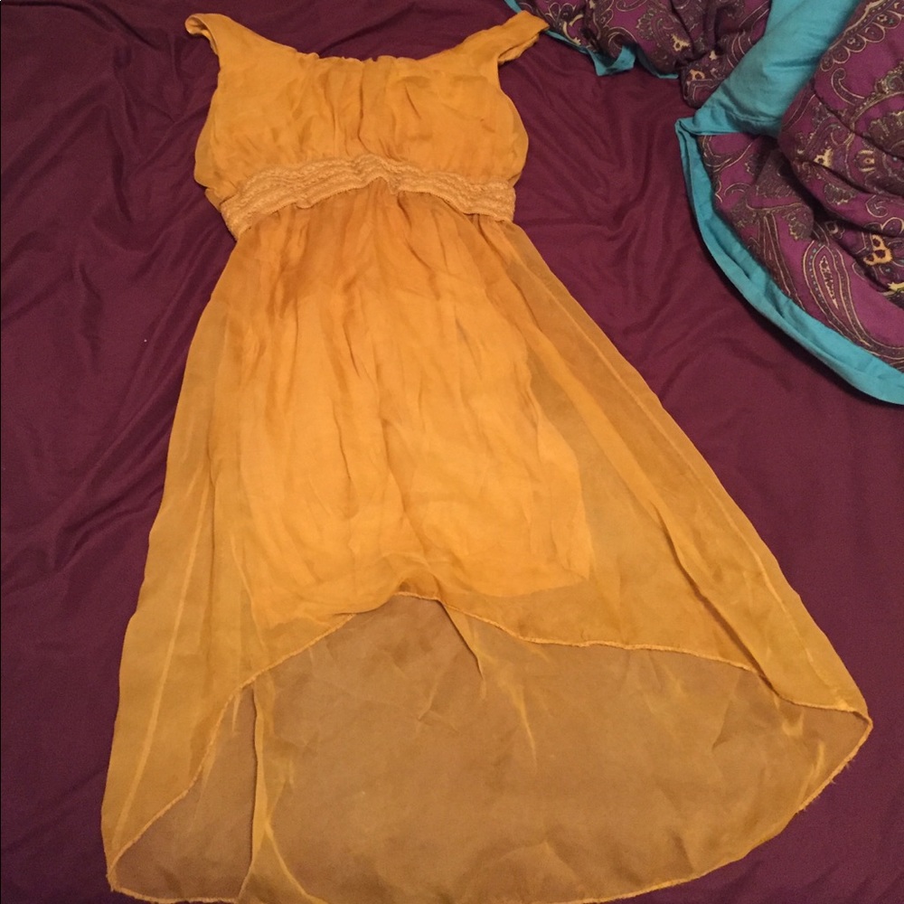 High low scoop neck dress