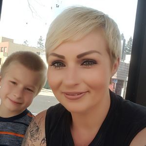 Meet your Posher, Lisa