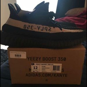 Yeezy 350 boost v2 copper