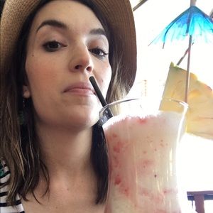 Meet your Posher, Angela