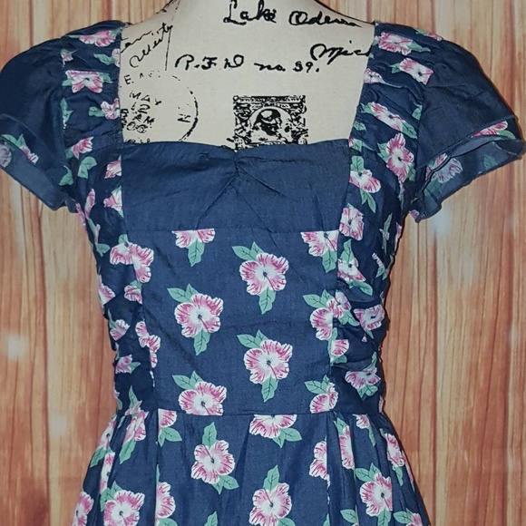 WEST 36TH BLUE FLORAL RETRO DRESS VINTAGE INSPIRED - Picture 3 of 3