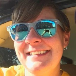 Meet your Posher, Kelly