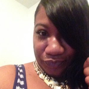 Meet your Posher, Alicia