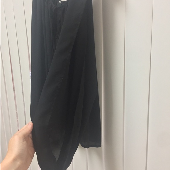 H&M blouse - Picture 3 of 3