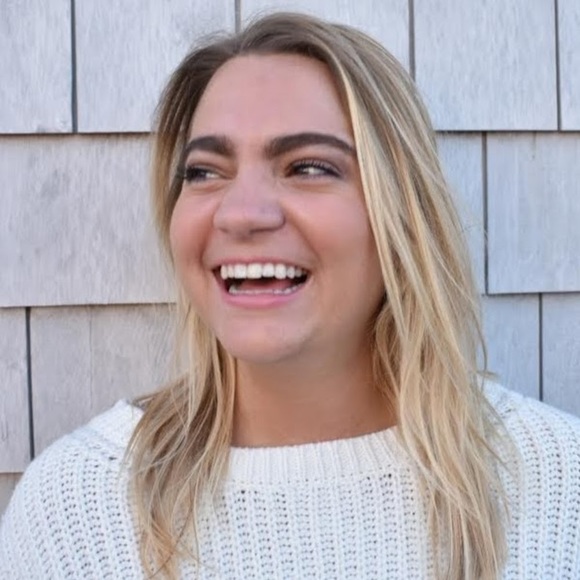 Meet your Posher, Michele - Picture 1 of 1