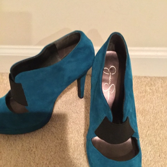 Jessica Simpson heels - Picture 2 of 3