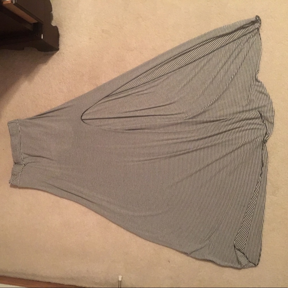 Long stripe skirt