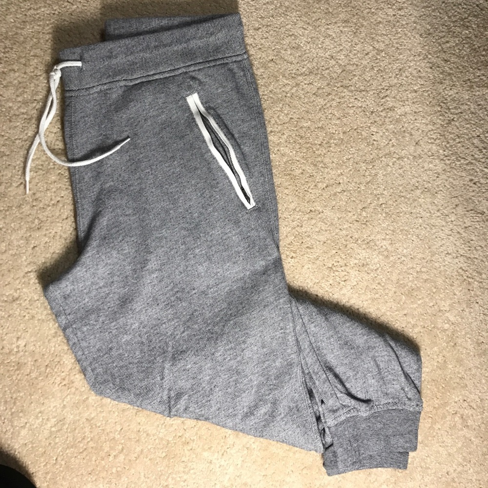 ‼️🔥 Gray pixel joggers from old navy