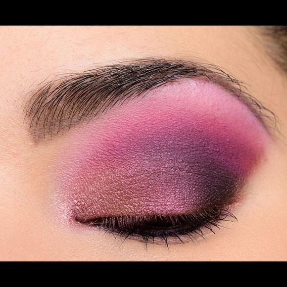 Marc Jacobs Beauty Multi-Finish Eyeshadow Palette - Picture 7 of 8