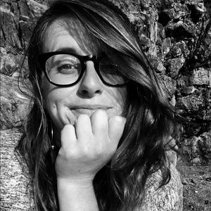 Meet your Posher, Rhianon