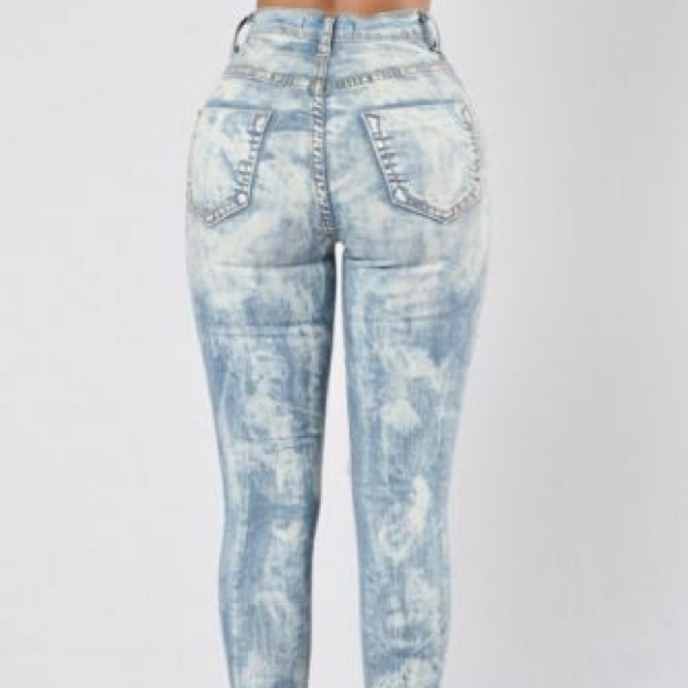 FASHION NOVA ACID JEANS SIZE 13 - Picture 4 of 8