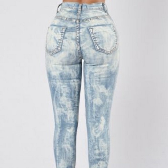 FASHION NOVA ACID JEANS SIZE 13 - Picture 4 of 8