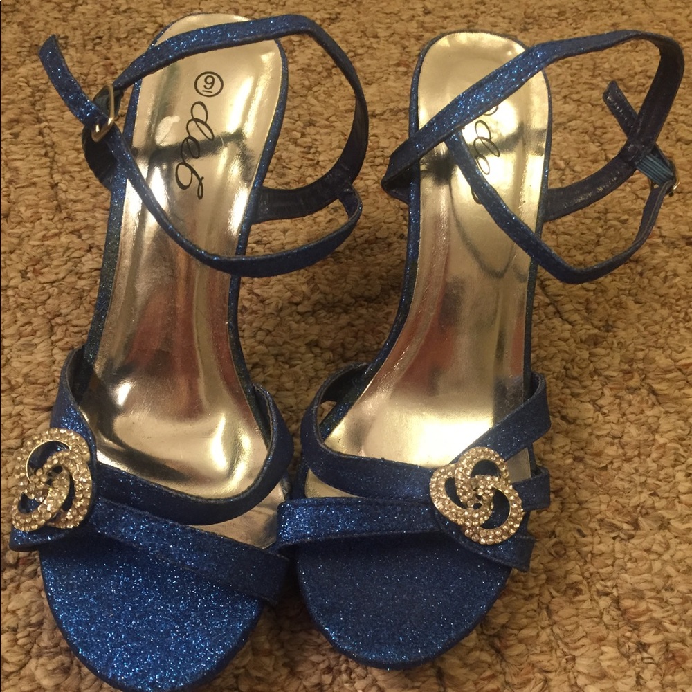 Royal blue and sparkly Heels Size 9