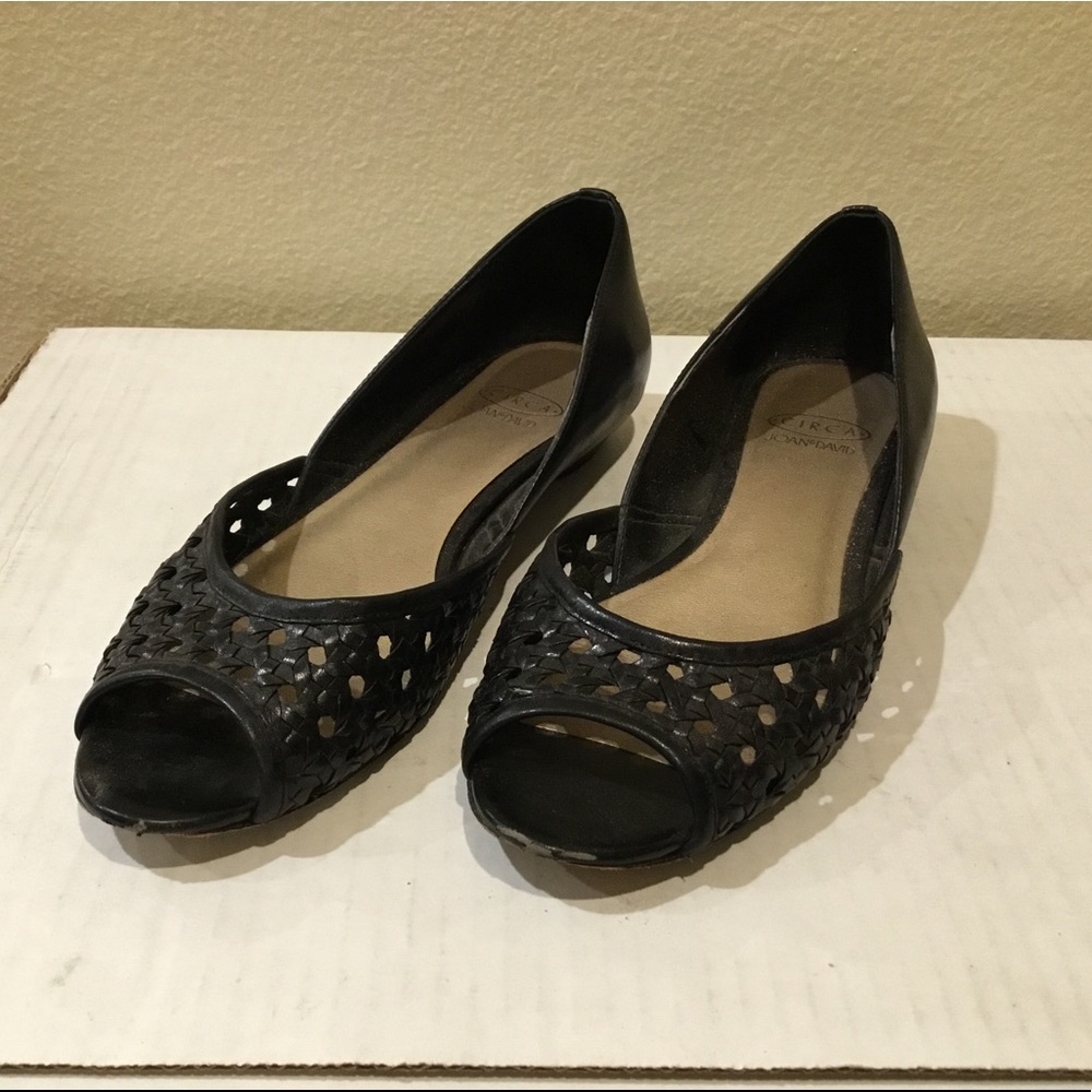 Black peep toe flats
