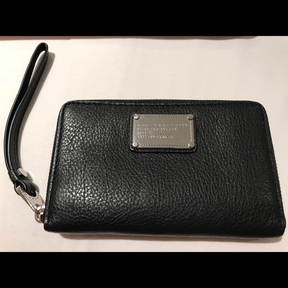 Marc By Marc Jacobs Q wingman Wristlet