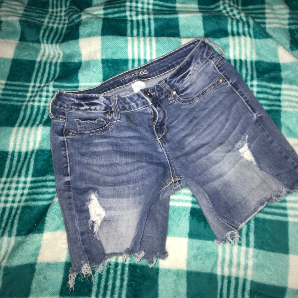 cut off jean shorts