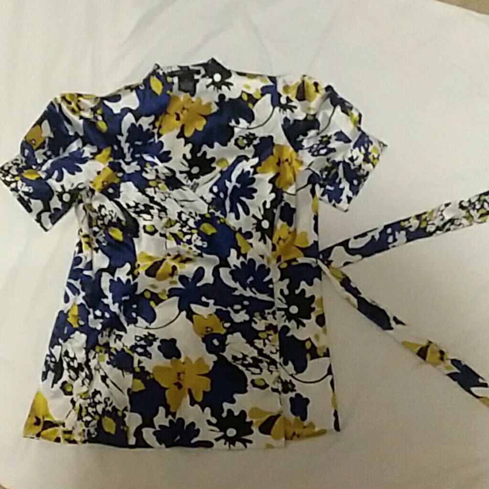 BCBGMAXAZRIA