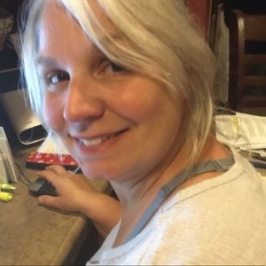 Meet your Posher, Sherry