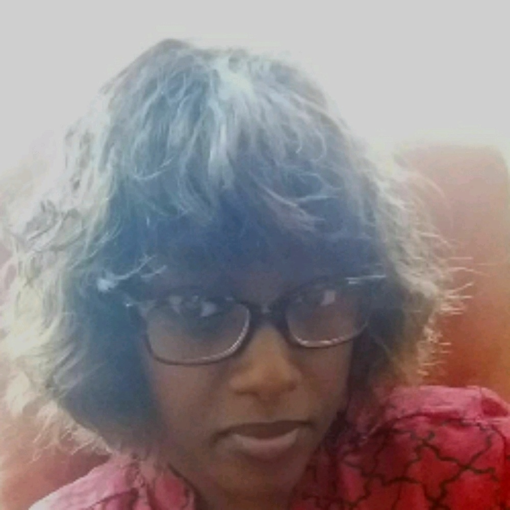 Meet your Posher, Mamua