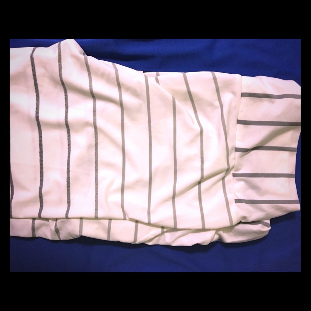 White w/ gray to black ombré stripes palazzo pants