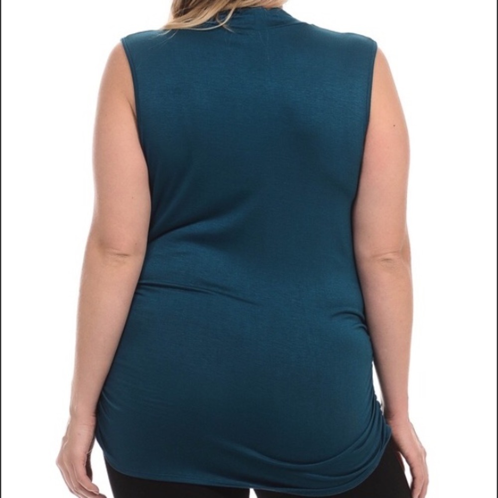 Teal mock neck tank with roushed sides - Picture 3 of 4