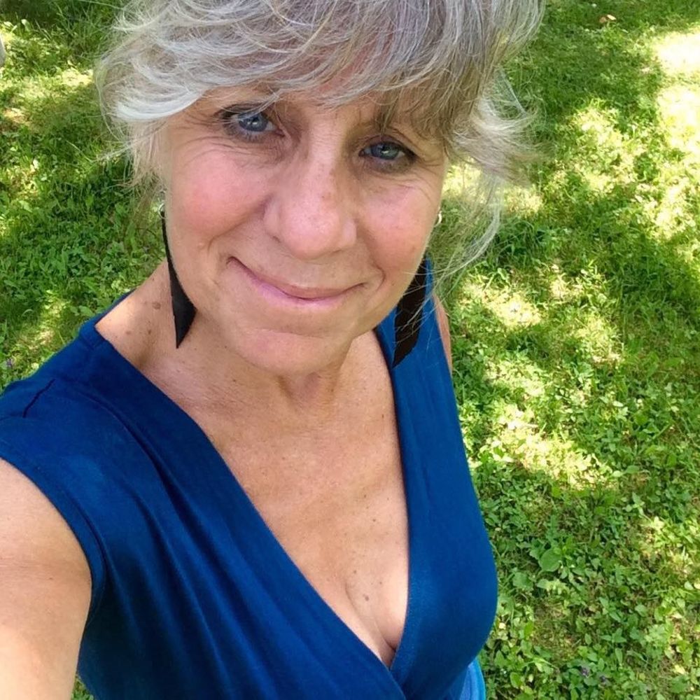 Meet your Posher, Julie