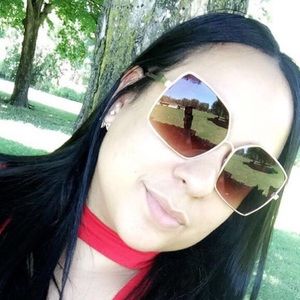 Meet your Posher, Shereleys