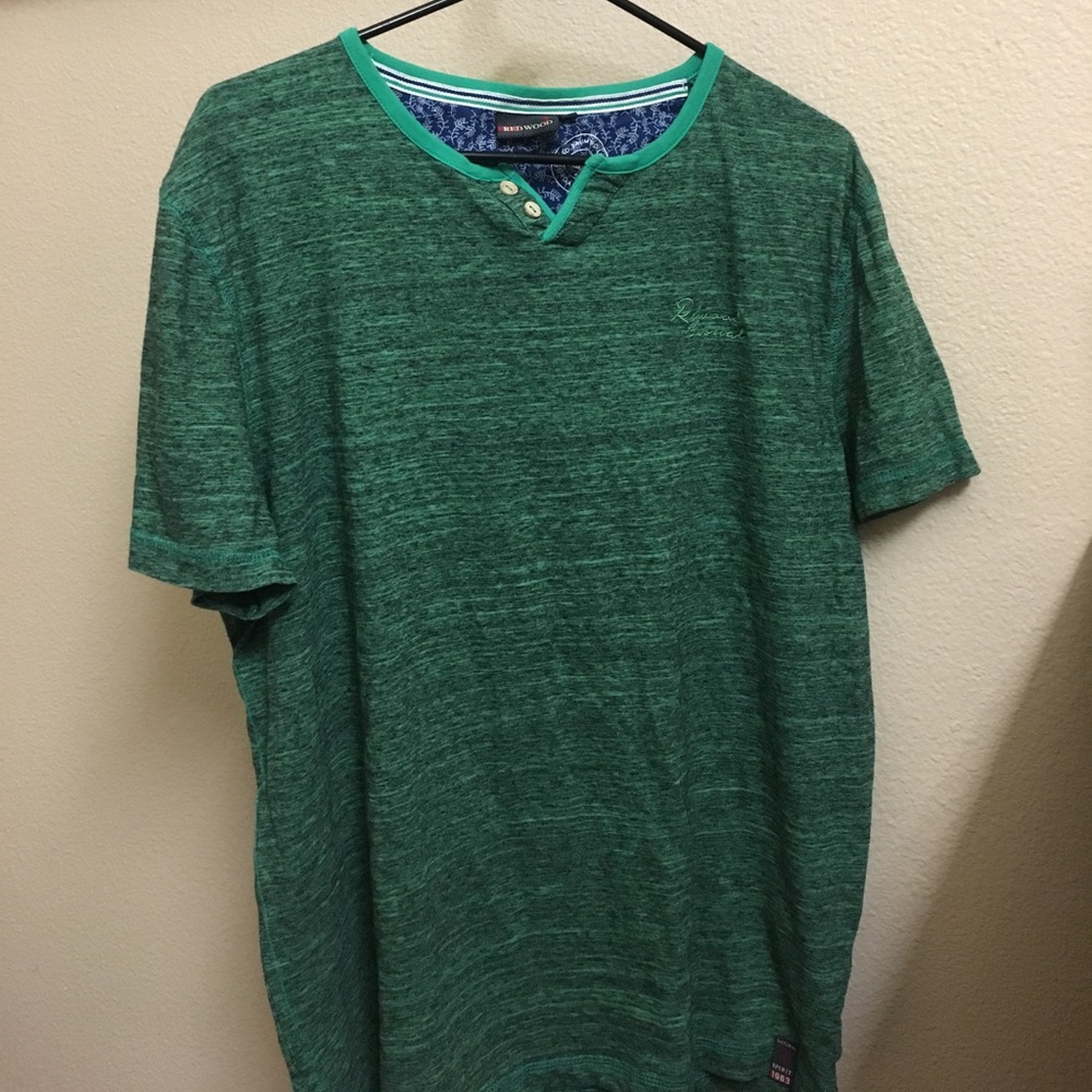 Short sleeve shirt