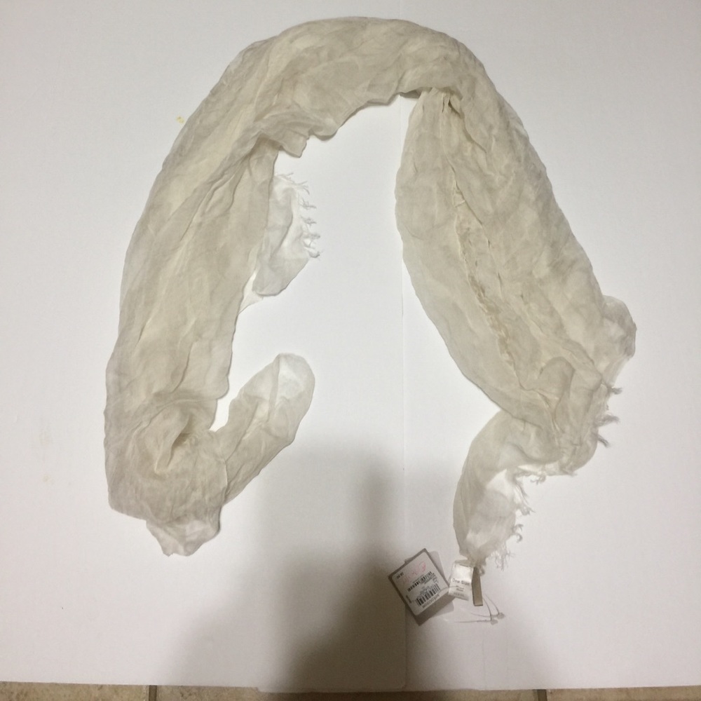 New white scarf