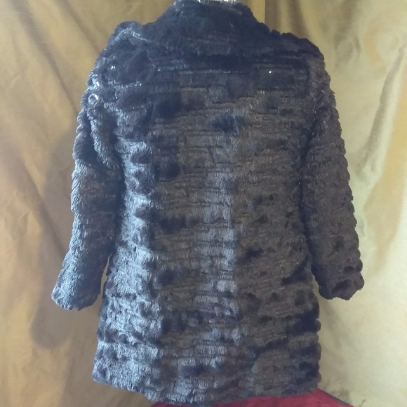 😺Stunning Black Faux Fur Jacket With Sequins - Picture 4 of 7