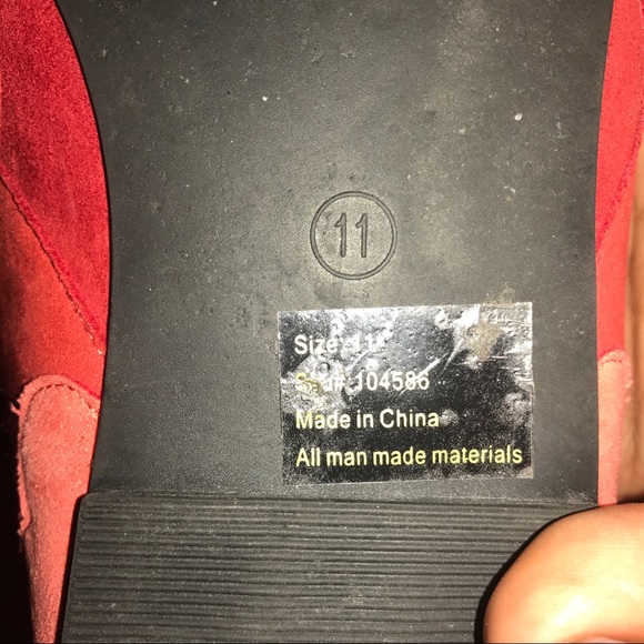 Red Flats - Picture 3 of 3